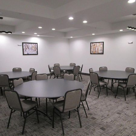 Reddy Hotel Bonham Экстерьер фото